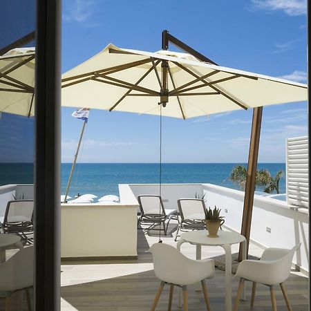 Hotel Miramare Latina Ngoại thất bức ảnh