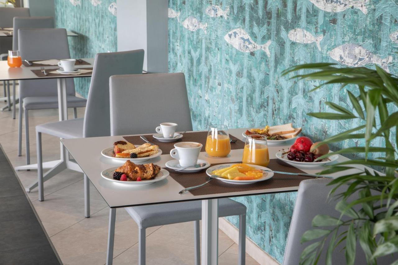 Hotel Miramare Latina Ngoại thất bức ảnh